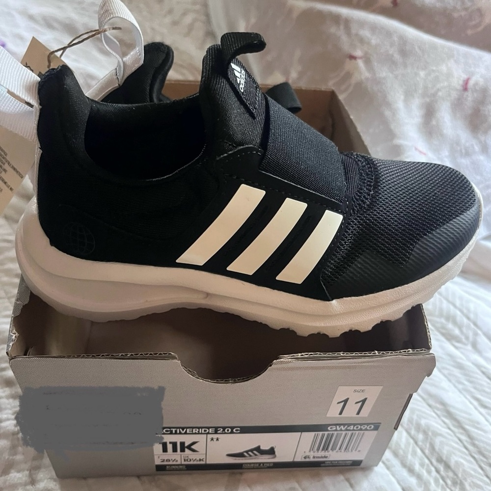 Toddler Boys Adidas Tennis shoes